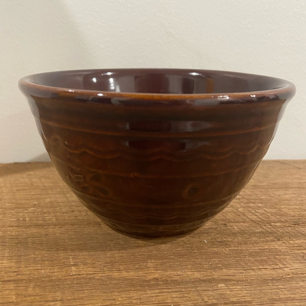 Vintage 6” Marcrest Stoneware daisy dot Bowl